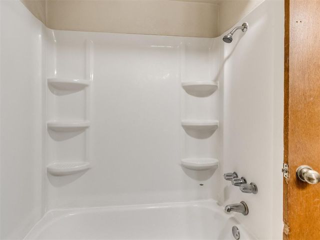 2316 N County Road 1222 Road, Blanchard, OK 73010