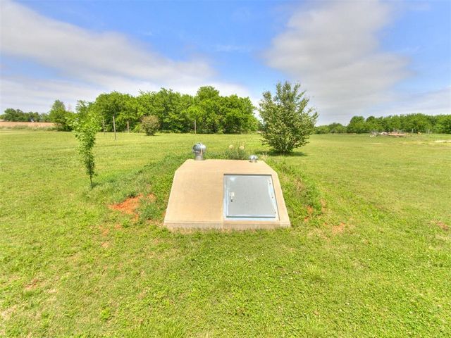 2316 N County Road 1222 Road, Blanchard, OK 73010