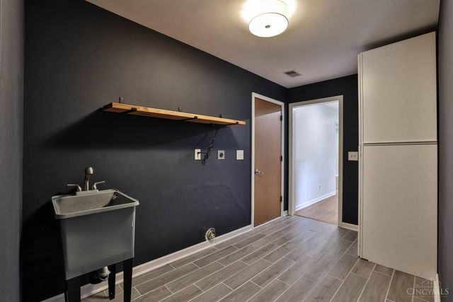 1010 Newberry Avenue, Miami Twp, OH 45150