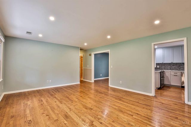 1010 Newberry Avenue, Miami Twp, OH 45150