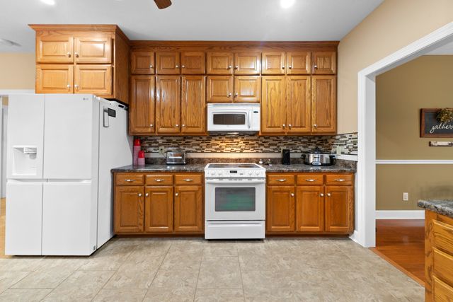 1642 Caughran Rd, Lewisburg, TN 37091