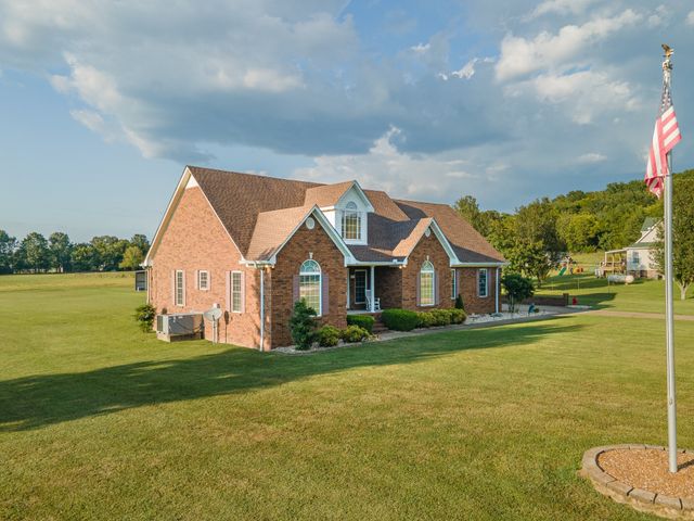 1642 Caughran Rd, Lewisburg, TN 37091