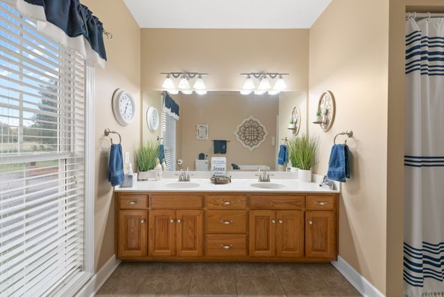 1642 Caughran Rd, Lewisburg, TN 37091