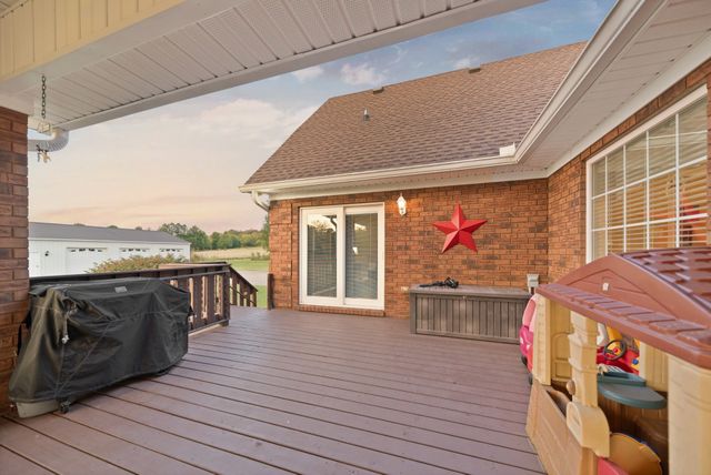 1642 Caughran Rd, Lewisburg, TN 37091