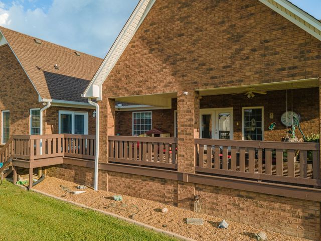 1642 Caughran Rd, Lewisburg, TN 37091