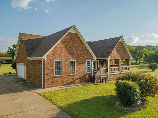 1642 Caughran Rd, Lewisburg, TN 37091