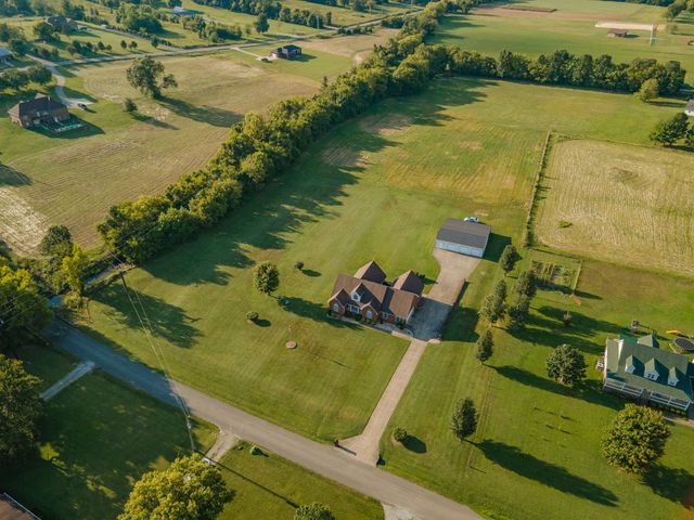 1642 Caughran Rd, Lewisburg, TN 37091