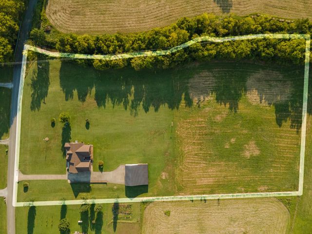 1642 Caughran Rd, Lewisburg, TN 37091