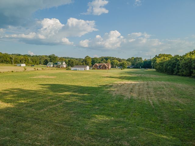 1642 Caughran Rd, Lewisburg, TN 37091