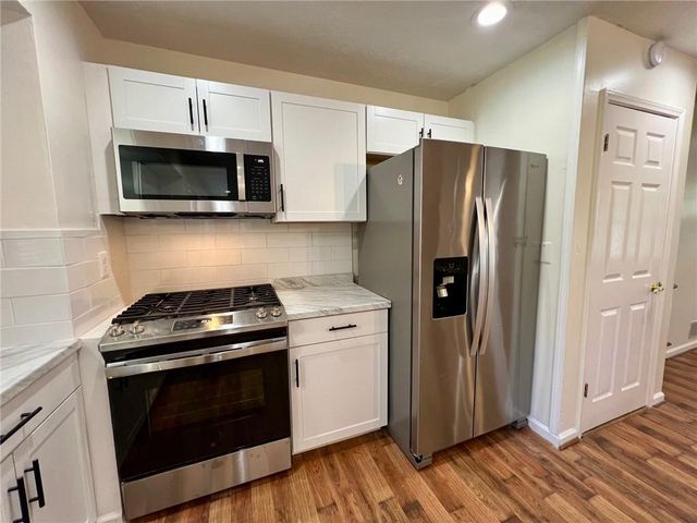 4005 Shallowford Road, Marietta, GA 30062