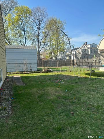 433 Third Avenue 2, West Haven, CT 06516