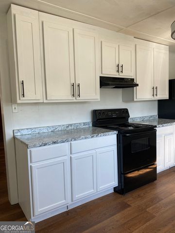 1005 Pleasant Springs Church Road, East Dublin, GA 31027