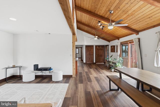 13 W INDIAN LN, Norristown, PA 19403