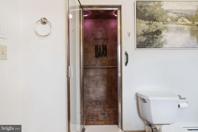 13 W INDIAN LN, Norristown, PA 19403