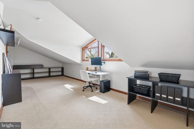 13 W INDIAN LN, Norristown, PA 19403