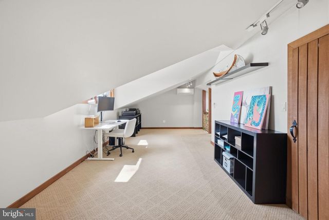 13 W INDIAN LN, Norristown, PA 19403