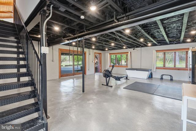 13 W INDIAN LN, Norristown, PA 19403