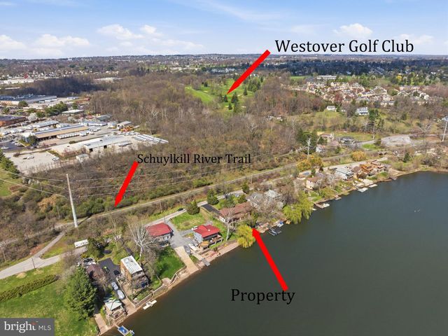 13 W INDIAN LN, Norristown, PA 19403