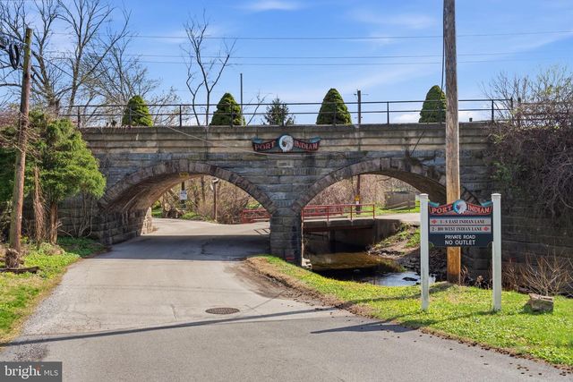 13 W INDIAN LN, Norristown, PA 19403