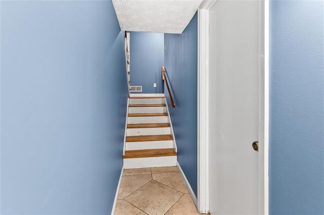 3283 Kimberly Woods SW Court, Lilburn, GA 30047