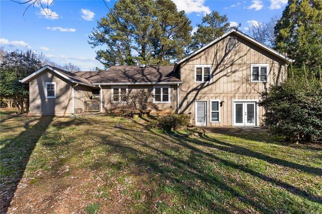 3283 Kimberly Woods SW Court, Lilburn, GA 30047