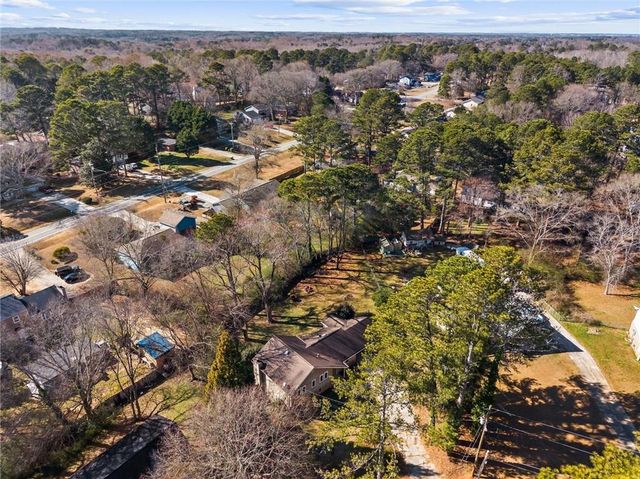 3283 Kimberly Woods SW Court, Lilburn, GA 30047