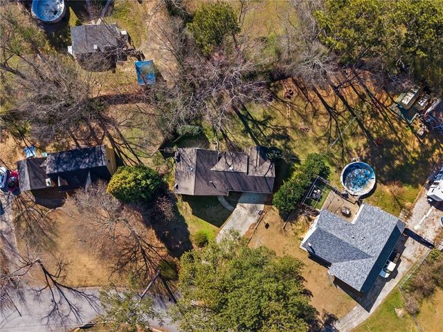 3283 Kimberly Woods SW Court, Lilburn, GA 30047