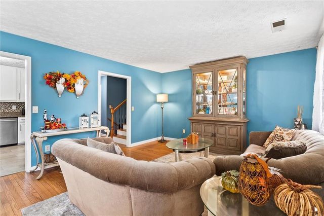 3283 Kimberly Woods SW Court, Lilburn, GA 30047