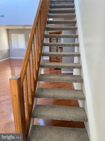 1204 AUGUSTA CIR, Mount Laurel, NJ 08054
