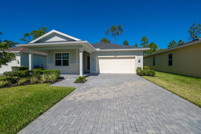 460 Veridian Circle NW, Palm Bay, FL 32907