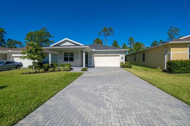460 Veridian Circle NW, Palm Bay, FL 32907