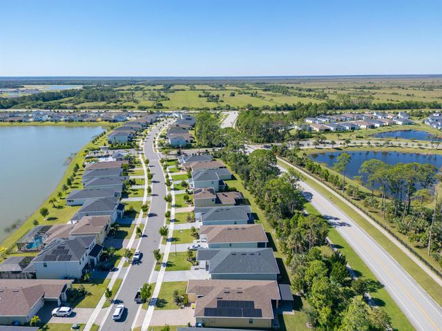 460 Veridian Circle NW, Palm Bay, FL 32907