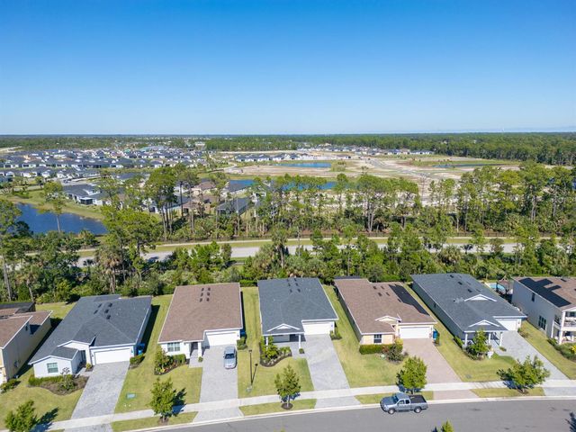 460 Veridian Circle NW, Palm Bay, FL 32907