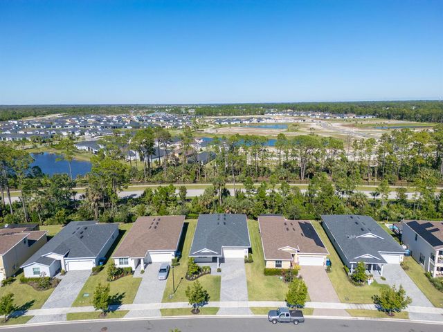460 Veridian Circle NW, Palm Bay, FL 32907