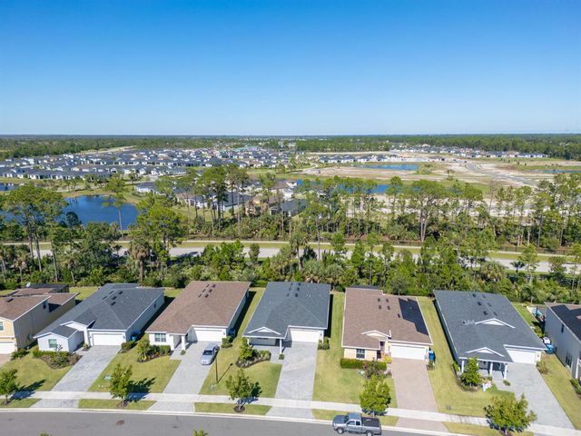 460 Veridian Circle NW, Palm Bay, FL 32907