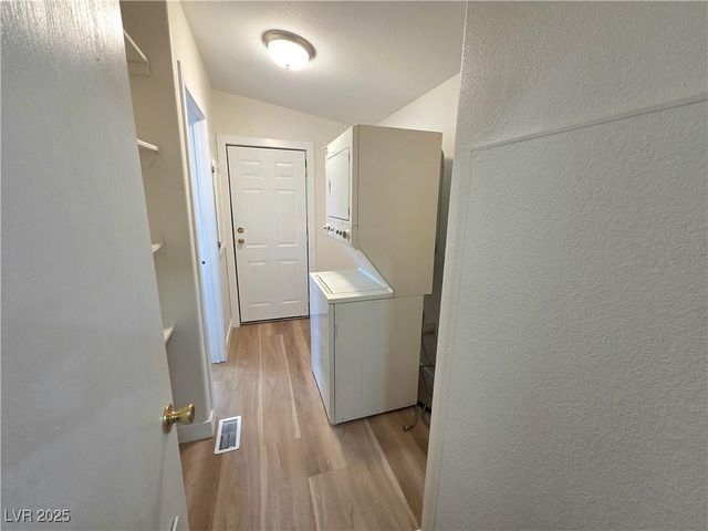 231 Jewell Drive, Pahrump, NV 89048