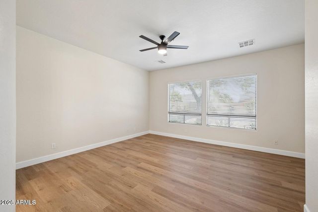16195 W GLENROSA Avenue, Goodyear, AZ 85395