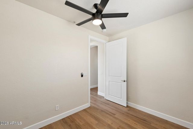 16195 W GLENROSA Avenue, Goodyear, AZ 85395