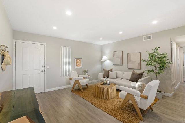 522 Calle Montecito 114, Oceanside, CA 92057