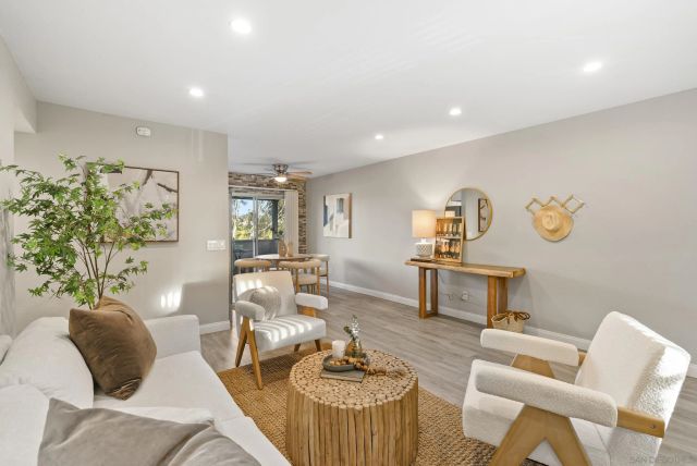 522 Calle Montecito 114, Oceanside, CA 92057