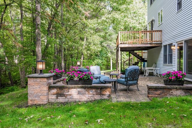 11 Currier Rd, Middleton, MA 01949