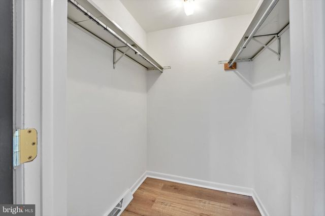 316 WINDGATE CT, Millersville, PA 17551