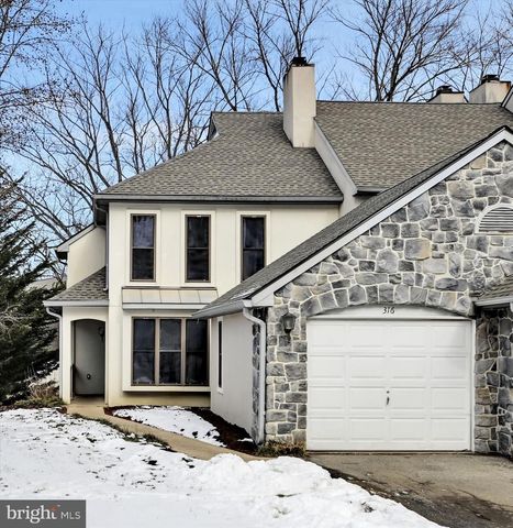 316 WINDGATE CT, Millersville, PA 17551