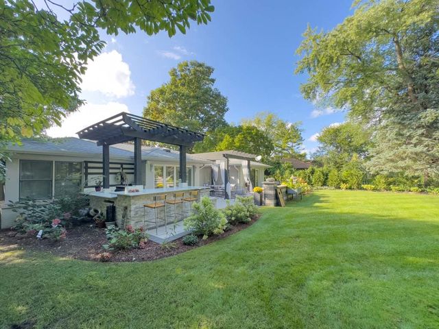 6609 N Kenton Avenue HOUSE, Lincolnwood, IL 60712