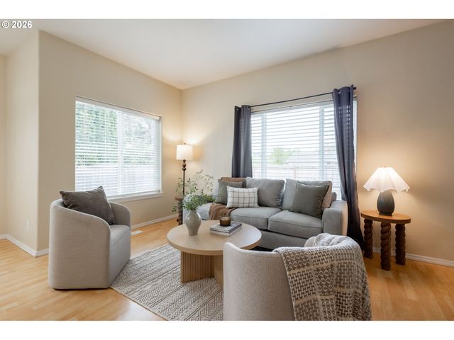1499 Ne BIRKSHIRE Ct, Hillsboro, OR 97124