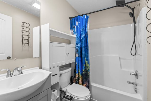 904 E Grundy St, Tullahoma, TN 37388