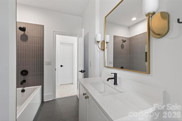 408 Dover Avenue, Charlotte, NC 28209