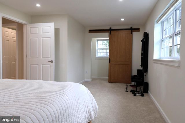 8297 MERTZTOWN RD, Alburtis, PA 18011