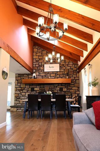 8297 MERTZTOWN RD, Alburtis, PA 18011