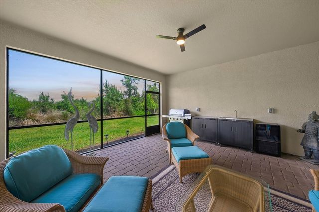 8620 SUNDANCE LOOP, Sarasota, FL 34238